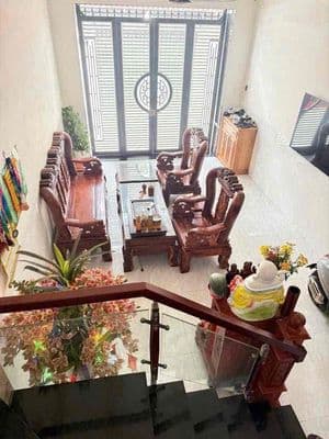 BÁN NHÀ GẦN MẶT TIỀN - HẺM XE TẢI- ĐỒNG ĐEN - 4,9 x 11,7 - NHỈNH 6 TỈ.