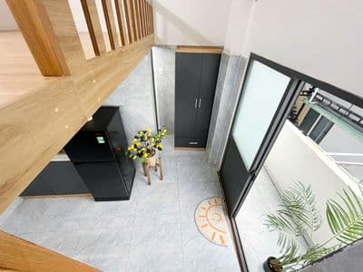 Duplex ban công - cửa sổ thoáng mát ngay dương quảng hàm - lê đức thọ