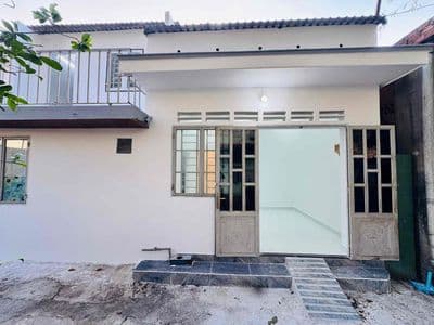 nhà sổ hồng riêng ,hơn 2ty sát bên làng ĐHQG TP HCM