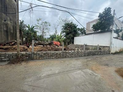 bán Lô đất đẹp, sát chợ Túy Loan , đầu đường 14G. 1ty650 thương Lượng.