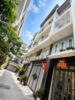 HẺM OTO, 41m2 - 3 TẦNG - 6 PN, QUẬN 10, NHỈNH 6 TỶ