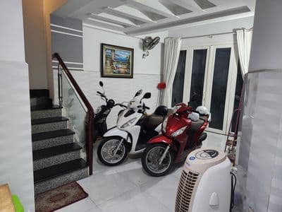 Cho thuê nhà nguyên căn Nguyễn Lâm, Bình Thạnh (Không nhận môi giới)