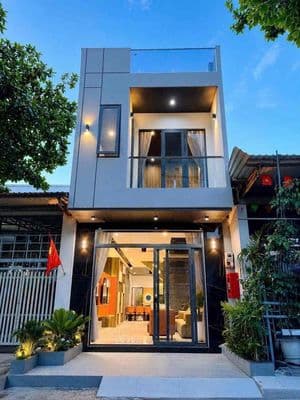 95m2 nhà mới 2 tầng mặt tiền đường qh 5m5 hà huy tập