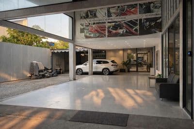 CHO THUÊ NHÀ MẶT TIỀN LÊ VĂN LƯƠNG, P.TÂN PHONG DTSD 840m2