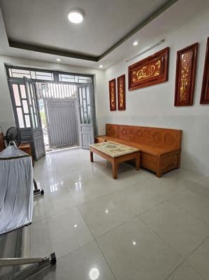 Bán nhà 2 tầng hẻm xe hơi gần chợ đoàn thị kia dĩ an 88m2 giá 3,2 tỷ