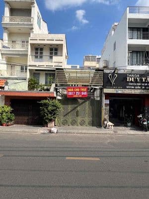 Mặt tiền 𝐓𝐑𝐔ờ𝐍𝐆 𝐒ơ𝐍 p15 quận 10