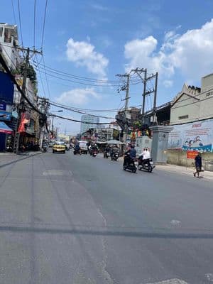 NHÀ TÂN BÌNH 52m2, hẻm xe hơi thông gần Trường Chinh, 5.x tỷ