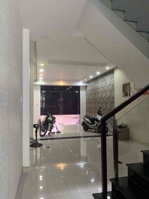 Cho thuê Nhà Phố Phạm hữu lầu Q7 . Giá :22 tr/ th
