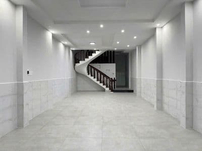 CHO THUÊ NHÀ MẶT TIỀN ĐƯỜNG NGUYỄN VĂN KHỐI 5X18M 3L