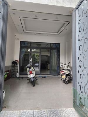 Nhà 3T mới-đẹp-hiện đại- có thể kết hợp kinh doanh.