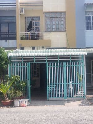 Bán nhà 56 ĐS1, kdc 586 Trần Hưng Đạo, P2, TP.Sóc Trăng. DT 100m2