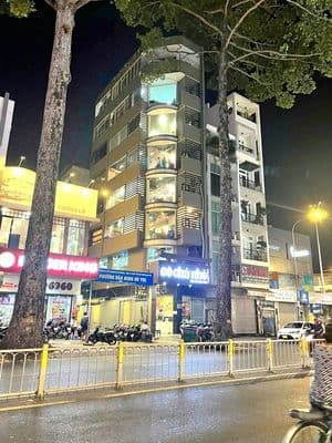 Cho thuê nguyên căn góc 2 mặt tiền nguyễn tri phương, p. 8, quận 10