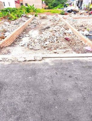 Chỉ nhỉnh 5-có ngay đất sát mt phan văn hớn-dt 5mx21m