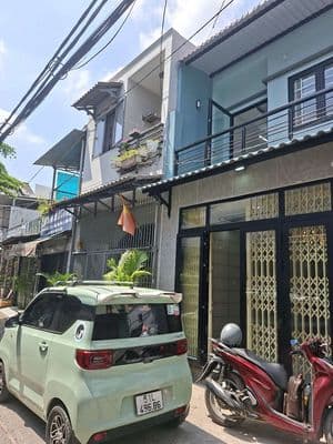 2 tầng mới-lô góc 2 mt- kd đỉnh - sát nguyễn sơn giáp tân phú-56m²