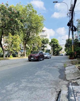 KHU TÊN LỬA CẠNH AEON BÌNH TÂN CHỈ 10TỶ SỞ HỮU NHÀ 80M2 BTCT 5PN