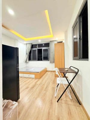 Studio Cửa Sổ Thoáng Ngay Trung Tâm Q1