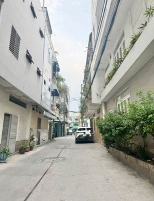 MT HẺM KD 8M LẠC LONG QUÂN Q11 - 39M2 4 TẦNG CHỈ HƠN 7 TỶ TL