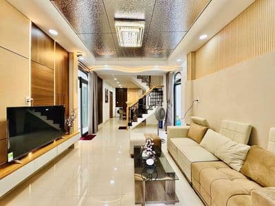 Nhà Đẹp Full Nội Thất_ DT 60m²_ 2 Tầng_ 4 Phòng_ PV.Hân_ Chỉ 6.05 Tỷ