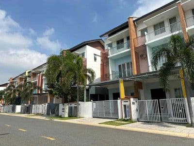 Cho thuê nhà phố suncasa hoà phú – vsip2 full nội thất