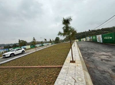 Đất fo hòa lạc, dt 100m2, mt 5,,4m, giá 2,46 tỷ