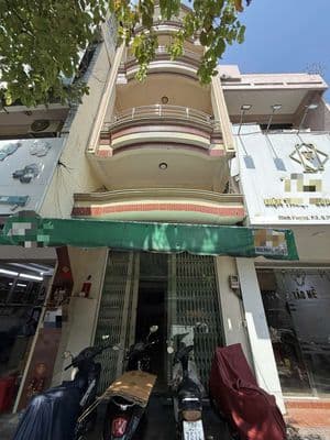 Cho thuê nhà nguyên căn mặt tiền đường Minh Phụng Q11
