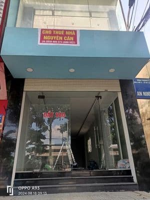 cần cho thuê nhà nguyên căn mặt tiền đường Quang trung