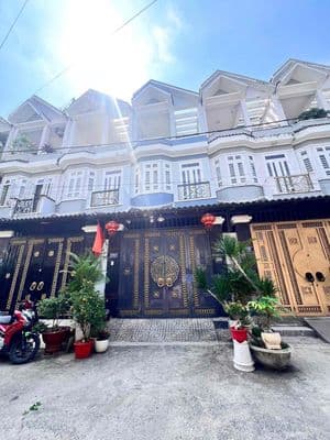 nhà đường Thạnh Lộc 31- giá siêu hời