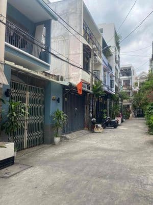 Lê Trọng Tấn, nhà 2 tầng, DT 4.3x12, giá 4.x tỷ