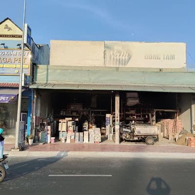 Cho thuê Mặt bằng Kinh doanh. Mặt tiền 12m