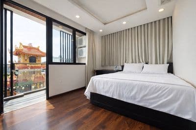 Căn hộ 1 Phòng Ngủ-Ban Công Thoáng Ngay Chợ Bà Chiểu-Nơ Trang Long