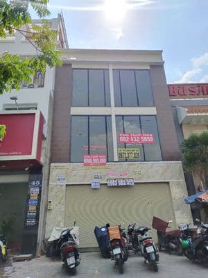 Cho Thuê Nhà MT Nguyễn Trãi 8x22 Trệt 3 Lầu Suốt P.Bến Thành Q.1