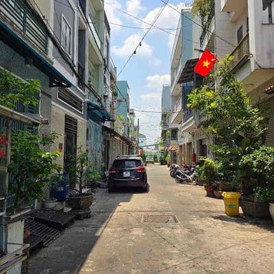 Đường nhựa 6m Phạm Đăng Giảng, nhà 3 tầng, DT 8x13, giá 7.x tỷ