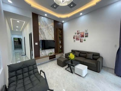 Bán căn nhà 100m2 - nhà full nội thất - 2PN-1WC - gần bờ bao sông SG
