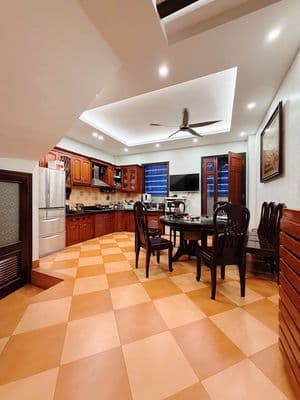 Bán Gấp Nhà Phố Nhân Hoà -Thanh Xuân 43m² x 5 Tầng Ngõ Ô Tô Giá 7.8 Tỷ