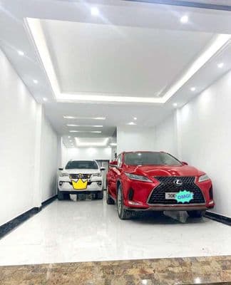 Bán nhà Bồ Đề, Gara 2 ô tô, tháng máy, 5 phòng ngủ, full nội thất
