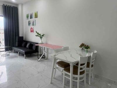 Charm city 2pn full nội thất dọn vào ở liền