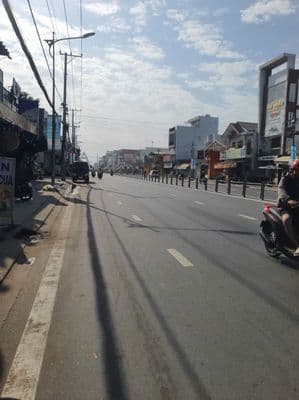 BÁN NHÀ MẶT TIỀN TRẦN HOÀNG NA đoạn mua bán sầm uất nhất GẦN VỰA CUA