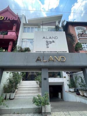 CHO THUÊ VILLA GÓC ĐẸP KHU HOA ĐÀO Số 2 Hoa Đào Ngay khu vực Phan
