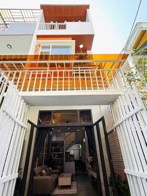 Nhà 3 tầng kiệt 3m lý tự trọng gần đường fullnt
