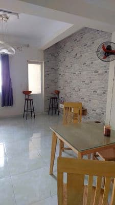 Bán gấp căn Hộ 50m2, 1 PN, cc Nhất Lan 3, Sổ sẵn, Tặng Nội thất