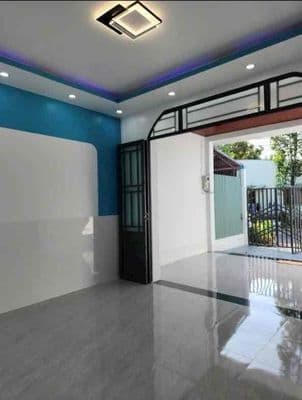 BÁN GẤP NHÀ PHƯỜNG LONG CHÂU LỘ NHỰA Ô TÔ