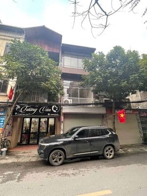 Cho thuê nhà,100m2, 3 tầng kinh doanh văn phòng, khách sạn, lớp học