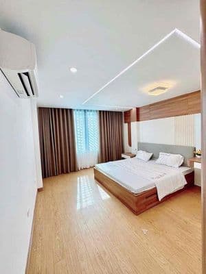 CCMN THÁI HÀ, ĐỐNG ĐA: DT 50m, 6 TẦNG THANG MÁY, D.OANH THU 60Tr/THÁNG