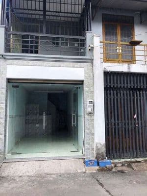nhà lầu sổ riêng gần sân vận động đông hòa