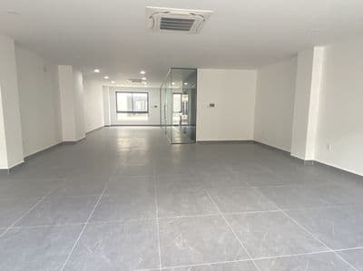 Văn phòng KDT VẠn Phúc city 7x20m 14tr thang máy, máy lạnh, vách kính