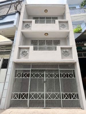 Nhà 3 tầng - 45m2 - hẻm xe hơi - tiện kinh doanh - gần chợ bà chiểu