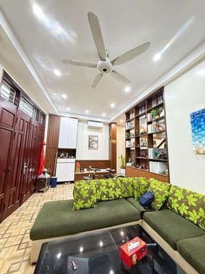 Trần khát Chân 45m2.4T.3N3WC.kinh doanh!