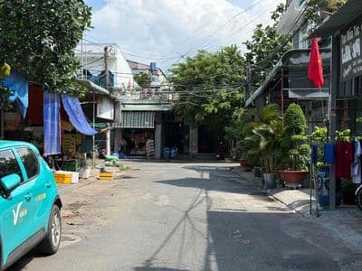BÁN GẤP DÃY TRỌ VÀ KIOT ĐỂ TRẢ NỢ KHU XÓM VẮNG DĨ AN BÌNH DƯƠNG