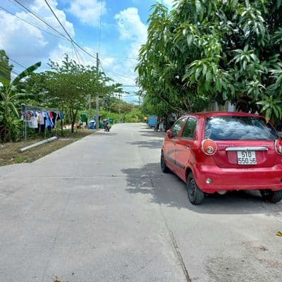 Chủ cần bán lô đất đẹp vuông. đường 12m khu công nghiệp hiệp phước nb