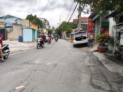 Mặt tiền kinh Doanh sầm uất đường 453 lê hồng phong.sát KDC phú hòa 1